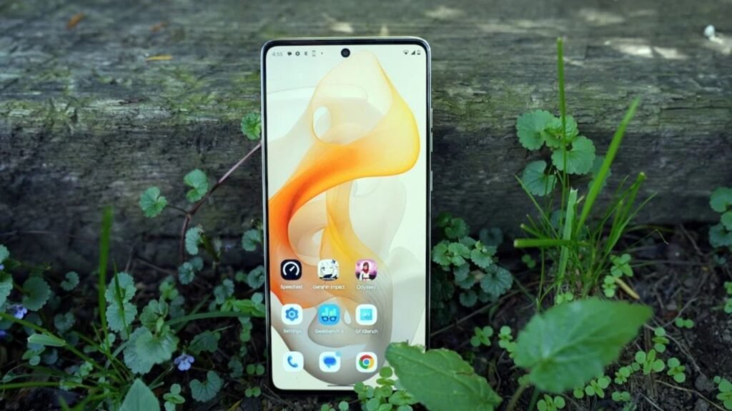 Moto G Stylus 5G large display showing video streaming and multitasking